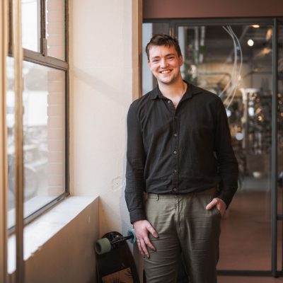 HOFKES.AI Tech TEAM AI-infrastructuur & Digitaal Stakeholder Intelligence Platform